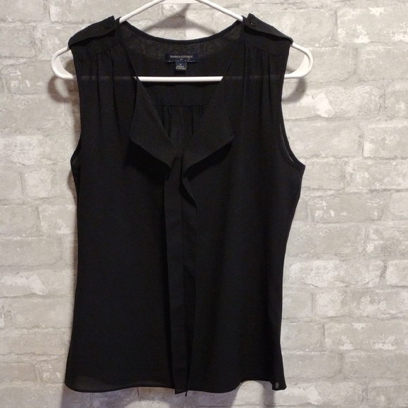 Banana Republic Tops - Women's Black Sleeveless Top